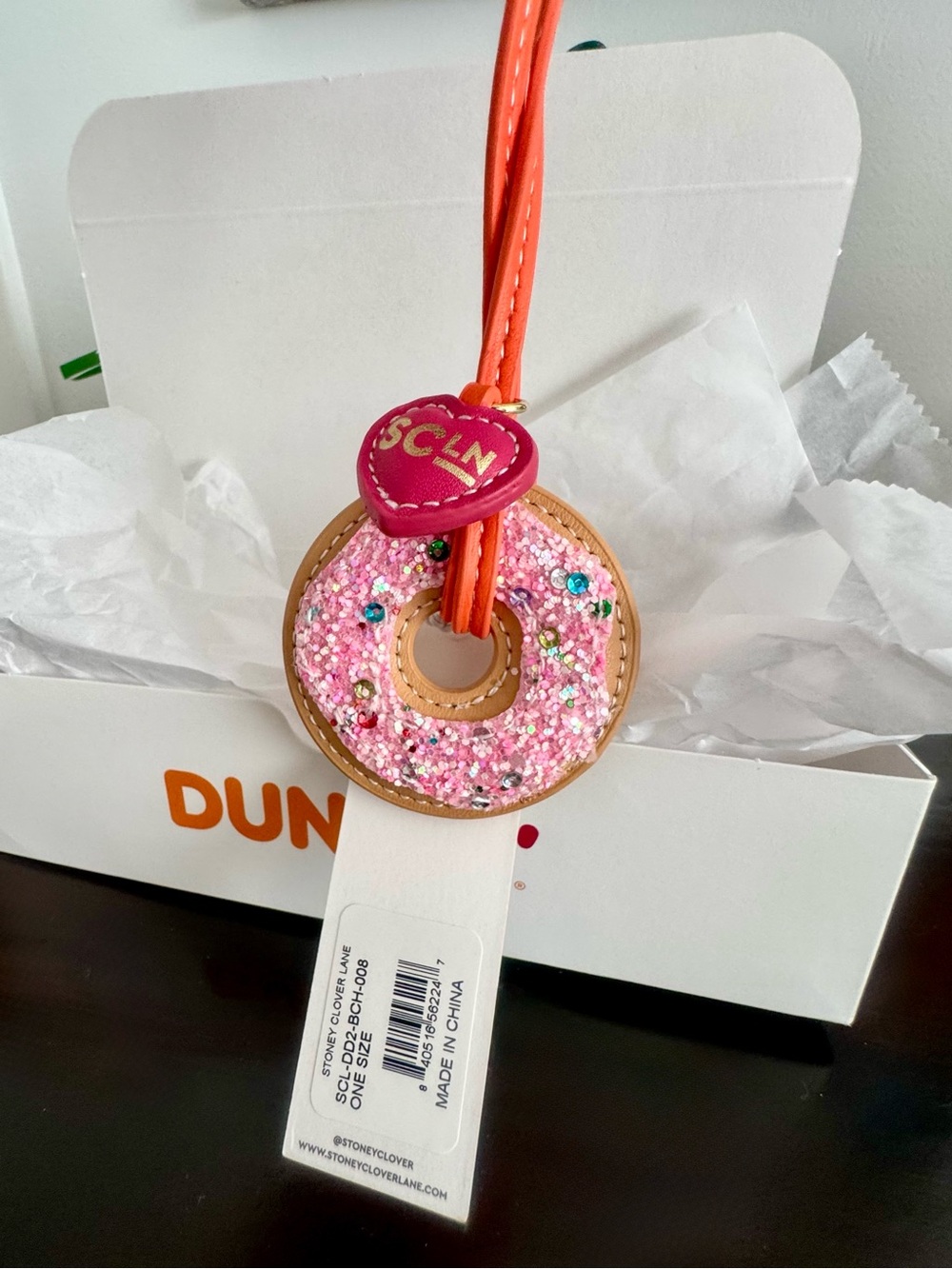 NWT Dunkin’ Donuts Pink Donut Keychain Bag Charm Limited Edition/Release in Box
